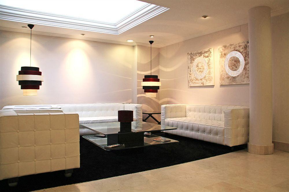 Hotel Abbot Barcelona Ngoại thất bức ảnh