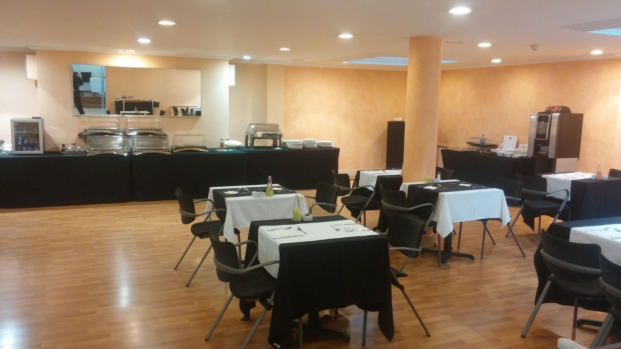Hotel Abbot Barcelona Ngoại thất bức ảnh