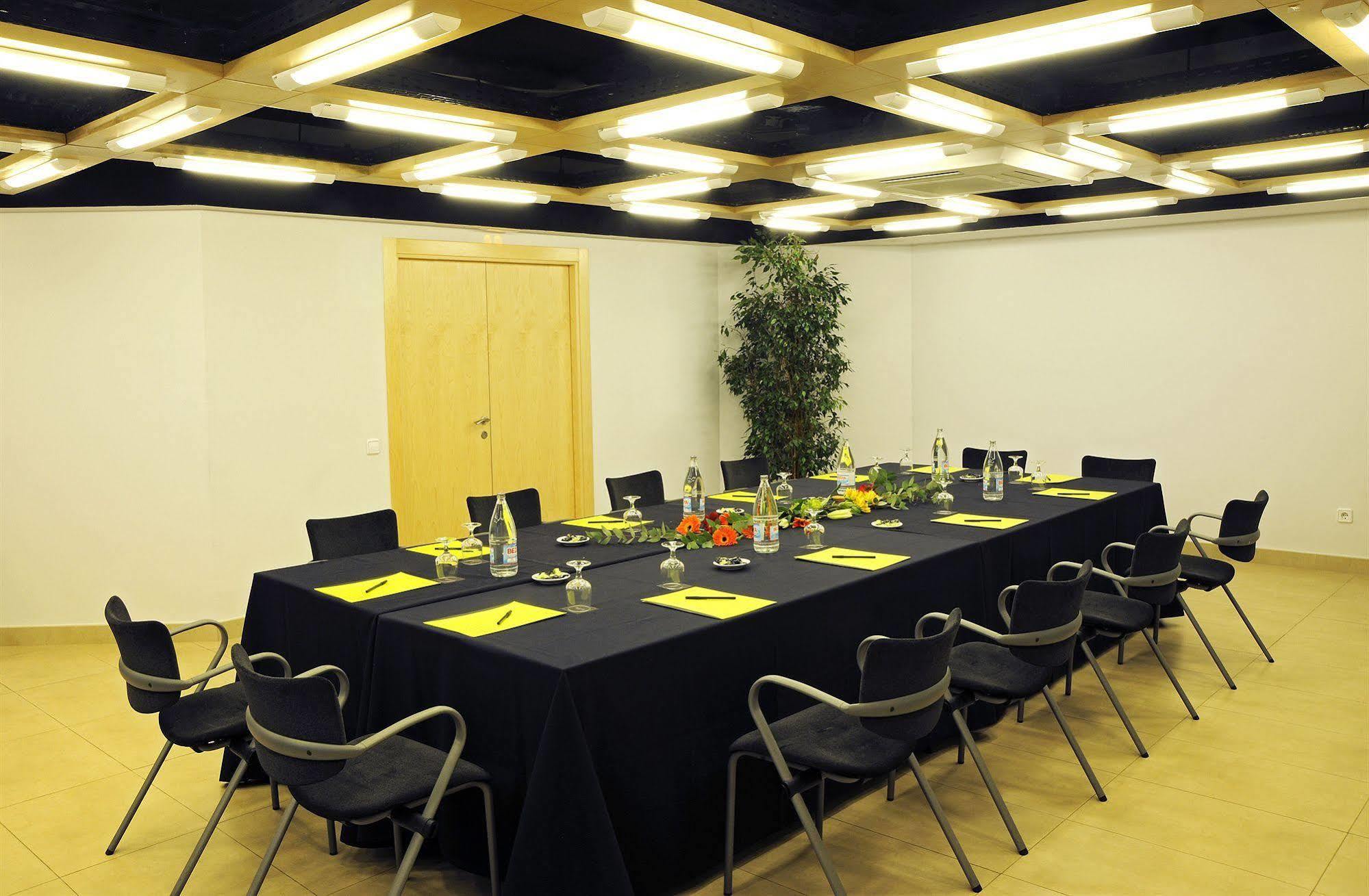 Hotel Abbot Barcelona Ngoại thất bức ảnh